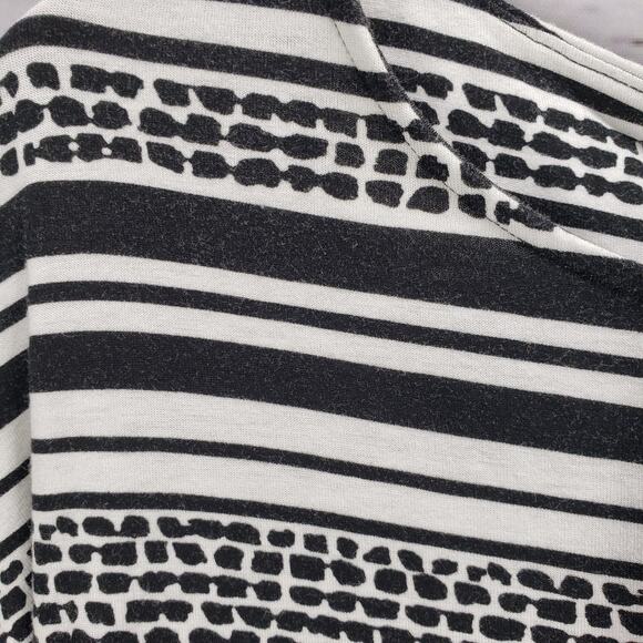 Chico's Women's Black White Knit Striped Batwing Sleeve Pullover Top Size 0 - Picture 9 of 13